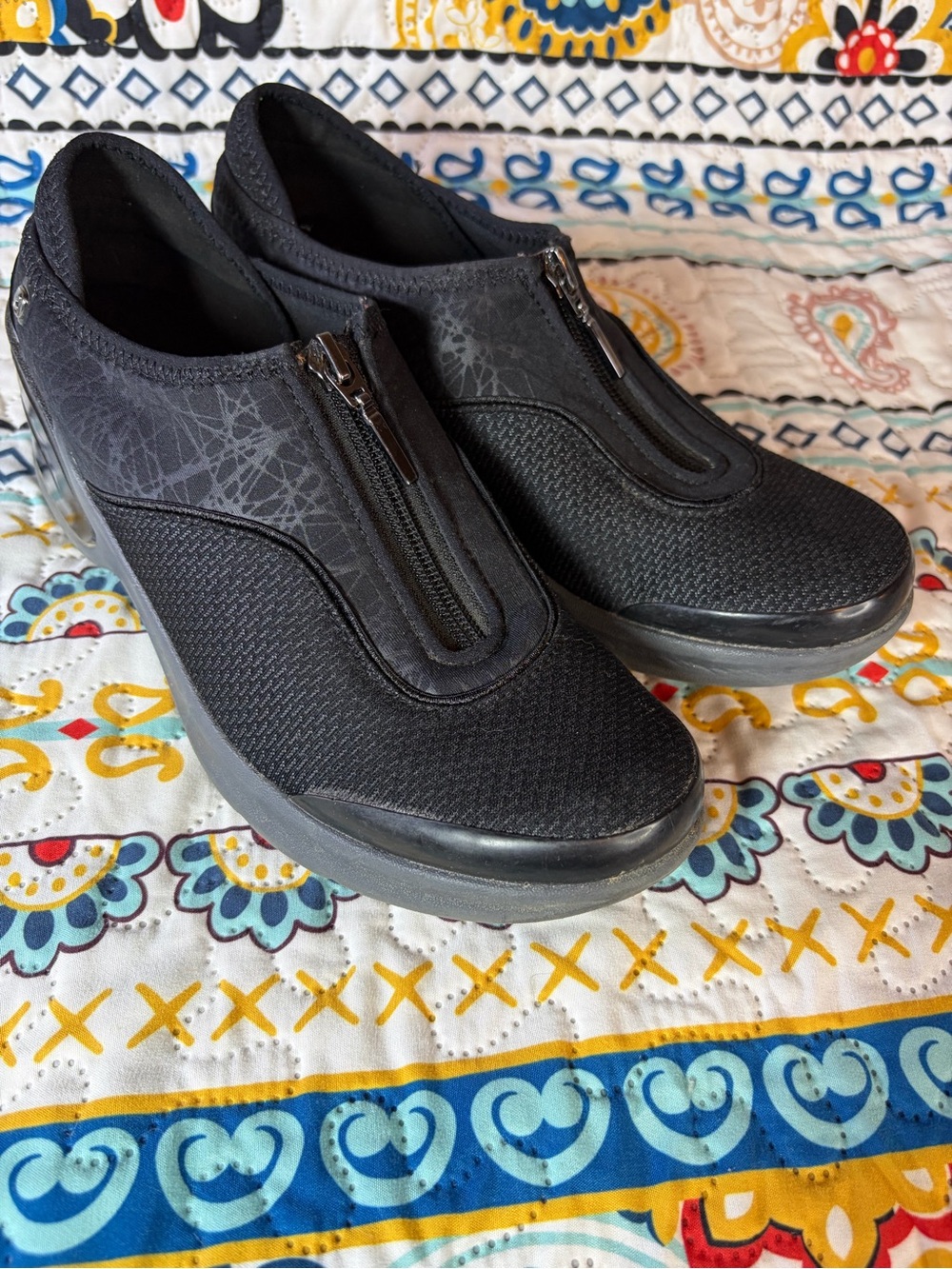 Majestic Black Quilted Knit Wedge Zip Shoes